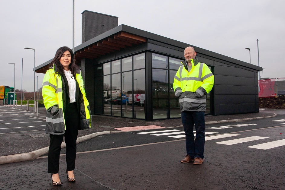 £1.4m Starbucks ‘drive thru and drive up’ completed at Hillington Park