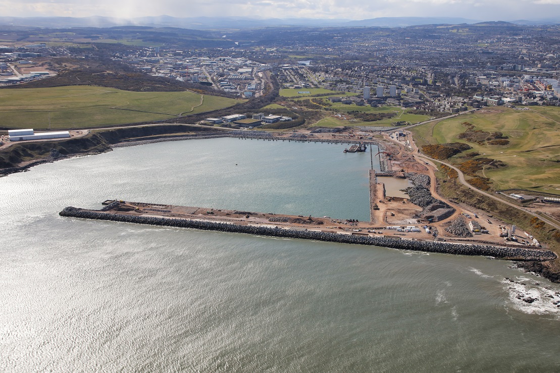 Worker taken to hospital following Aberdeen Harbour accident