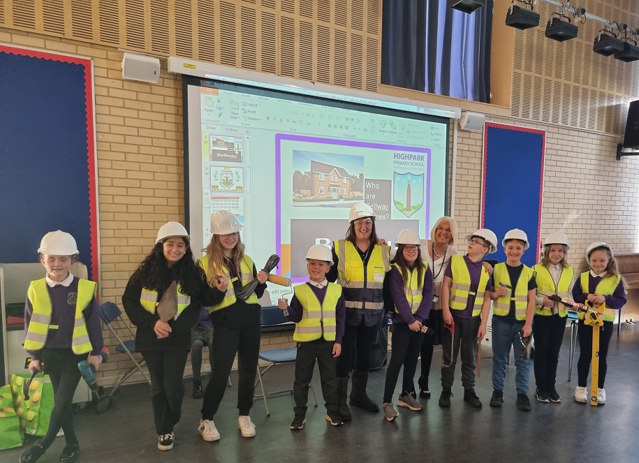 Pupils learn tricks of the trades thanks to Bellway