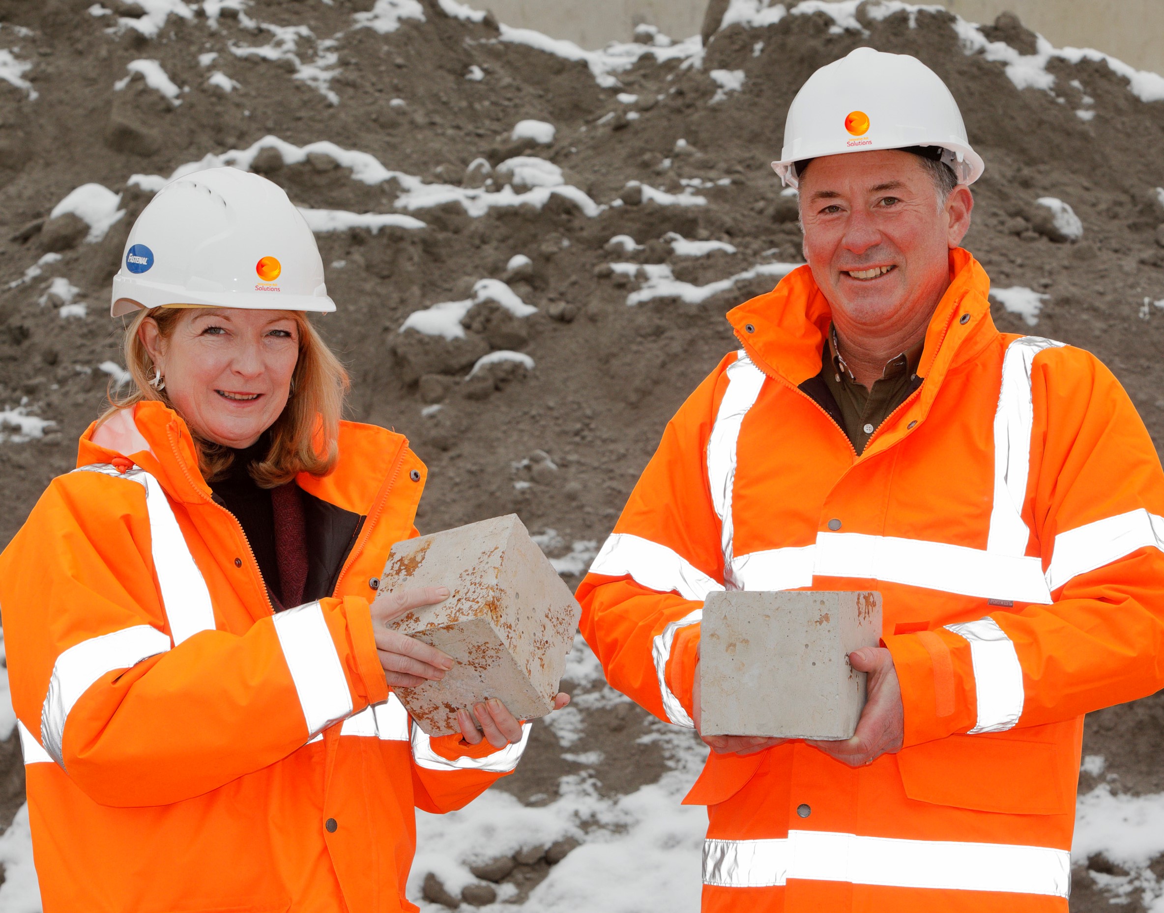 £500k grant for new Lanarkshire sustainable cement production facility