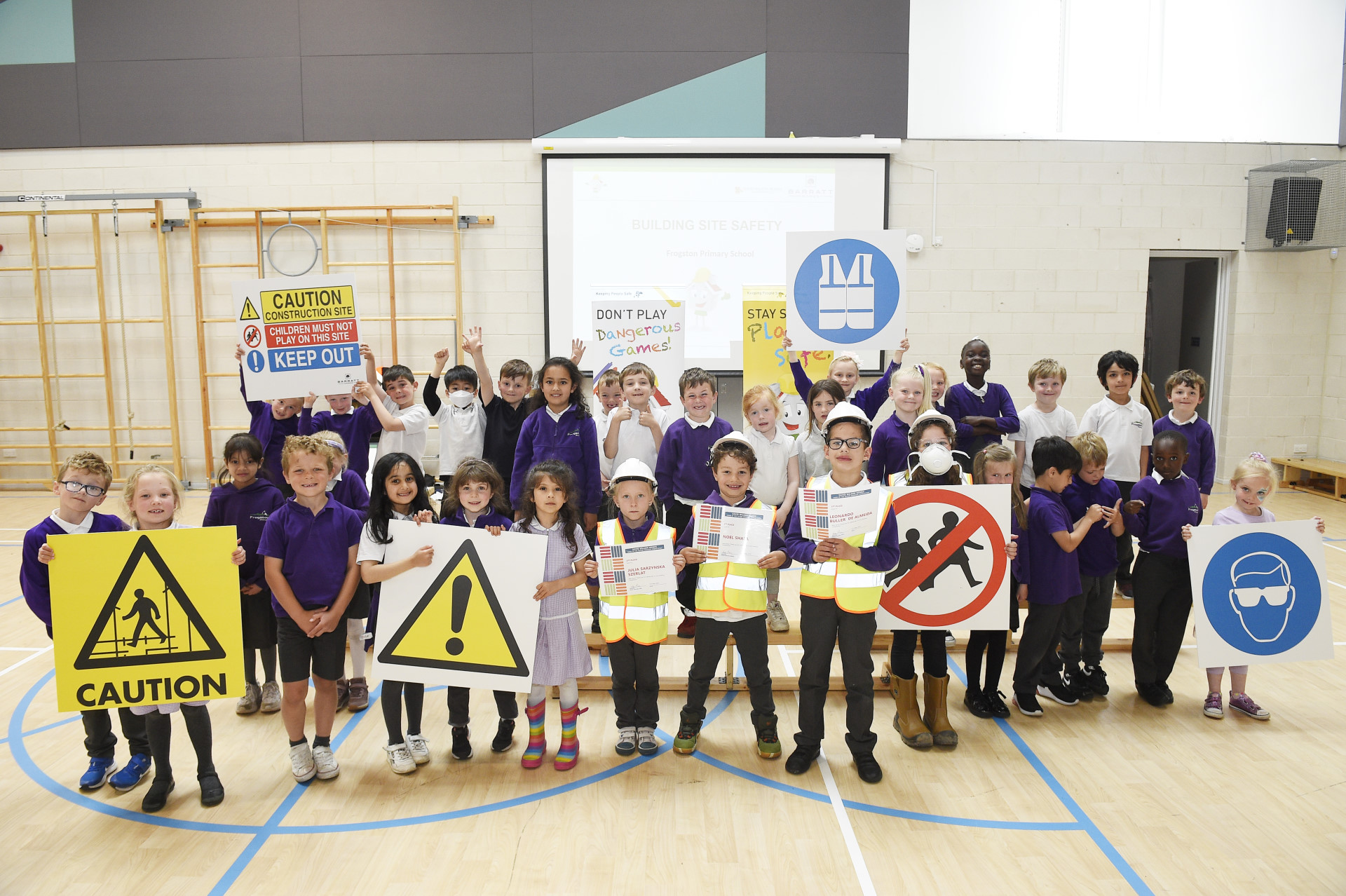 Youngsters learn how to stay safe near Edinburgh site
