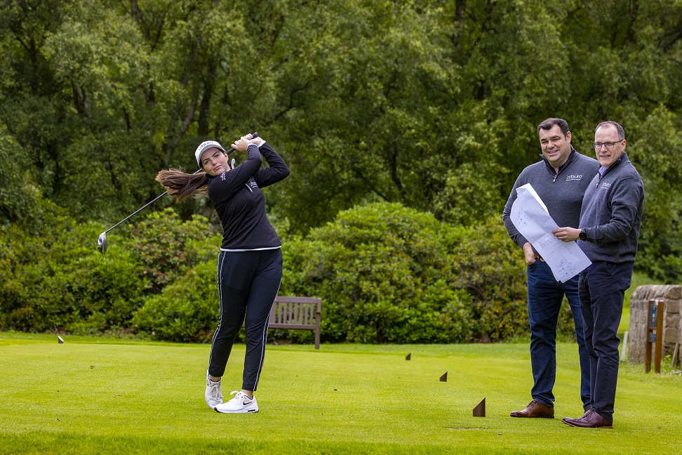 Engineers tee up with amateur golfer