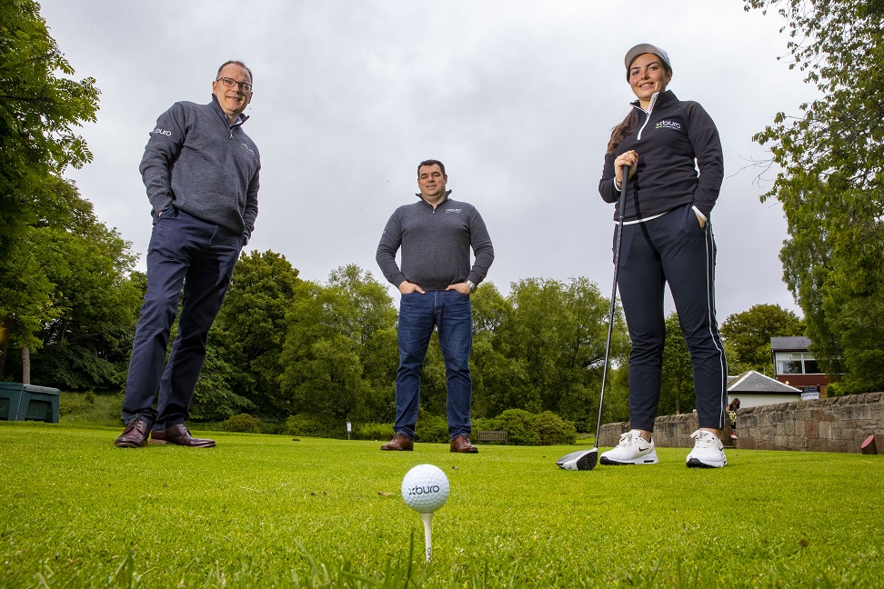 Engineers tee up with amateur golfer