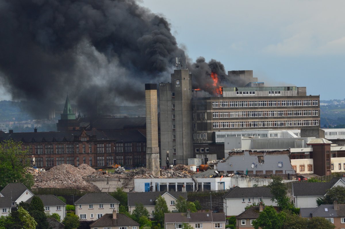 Fire breaks out at CALA Homes’ Jordanhill Campus site