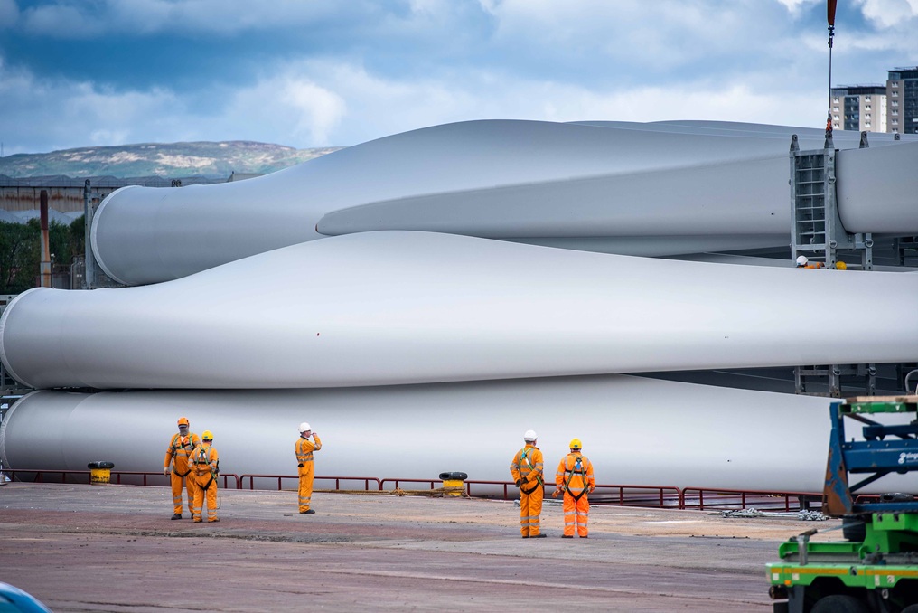 Peel Ports Clydeport invests £3m to accommodate wind turbine boom