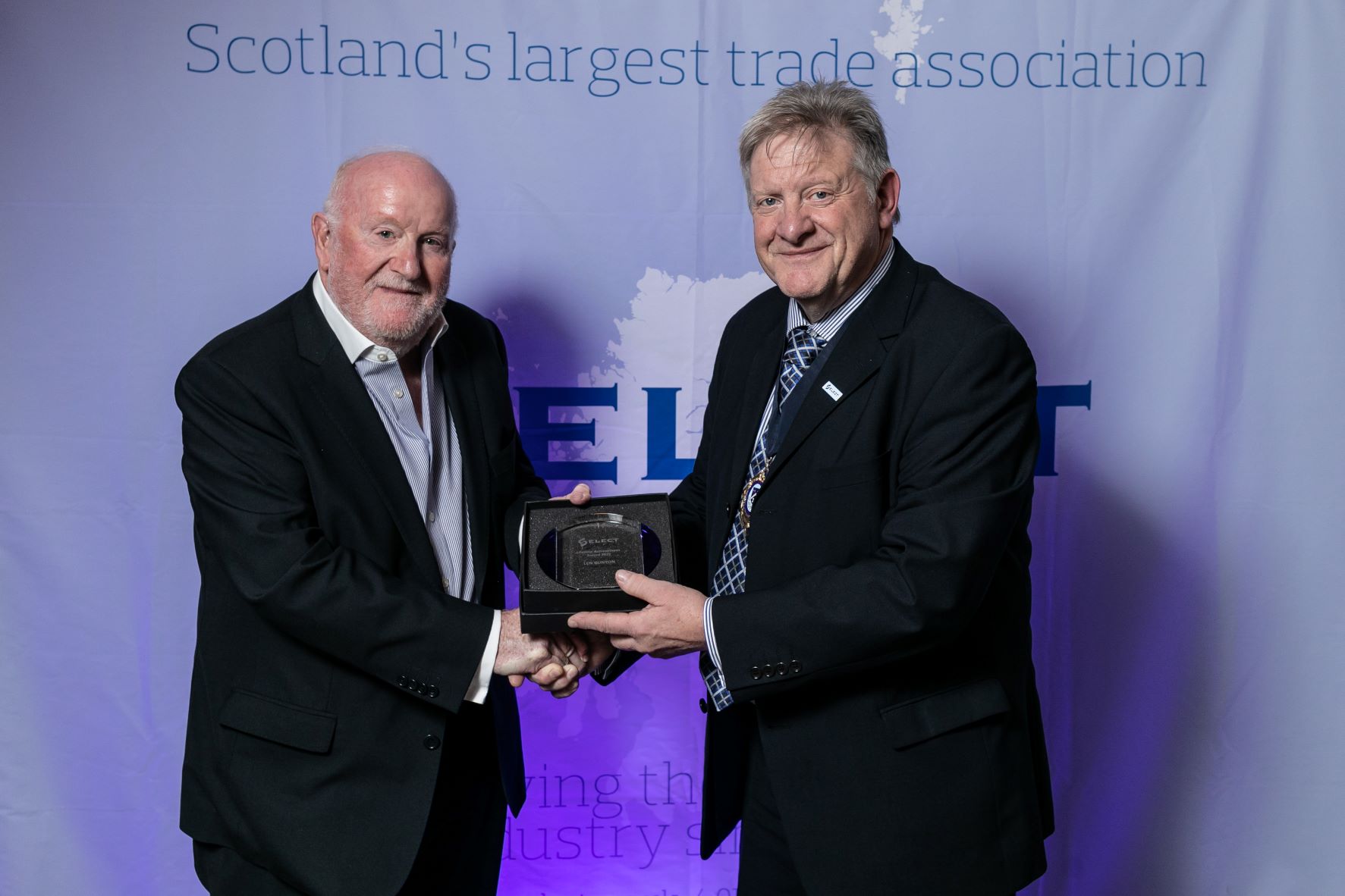 SELECT recognises career of Len Bunton with Lifetime Achievement Award