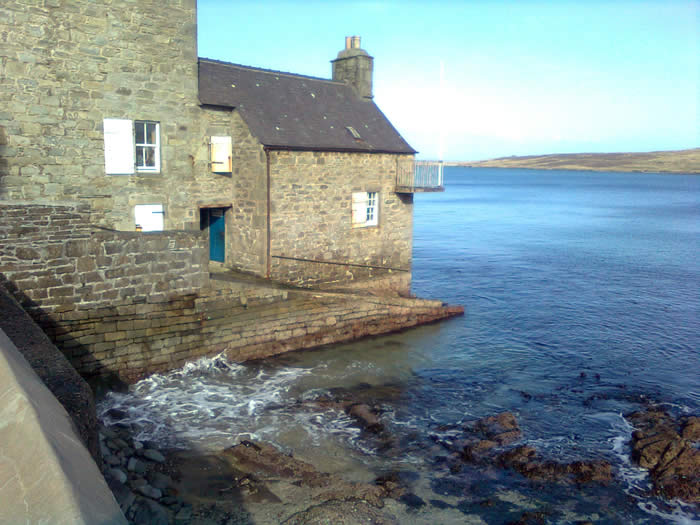 Ocean Kinetics breathes new life into 200-year-old Copeland Lodberry on Lerwick waterfront