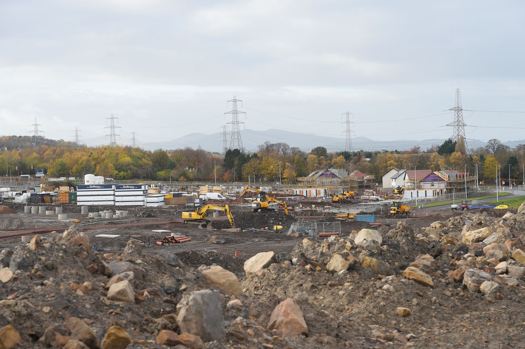 MSP visits the Blindwells development building careers in construction