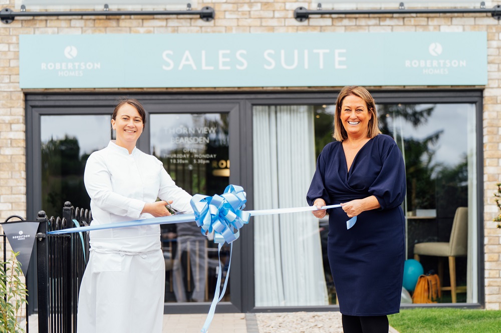 Glasgow Michelin star chef visits Bearsden housing development