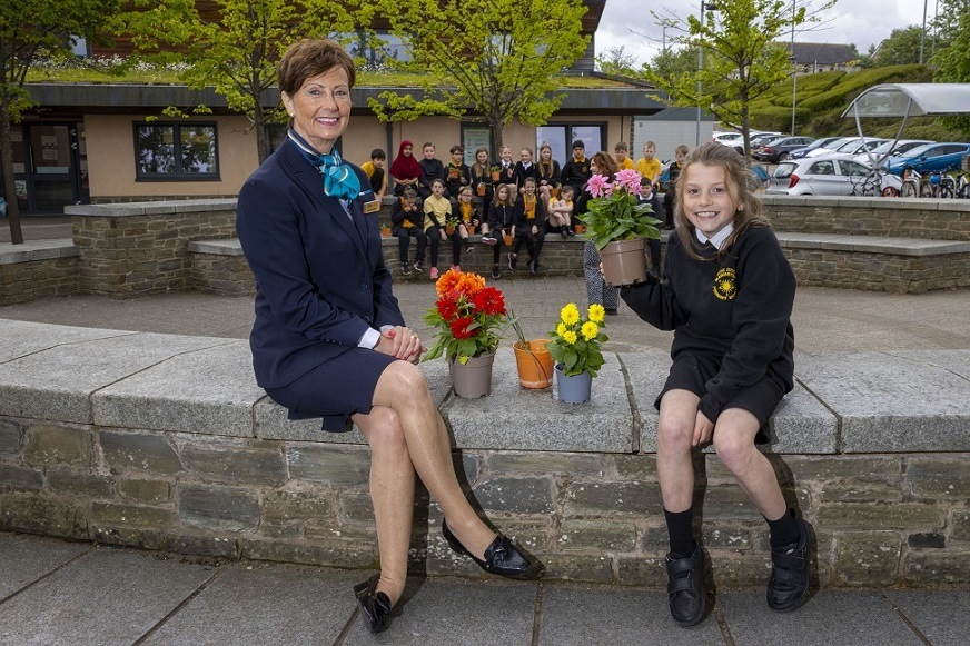 Miller Homes celebrates National Children’s Gardening Week with Maddiston Primary School
