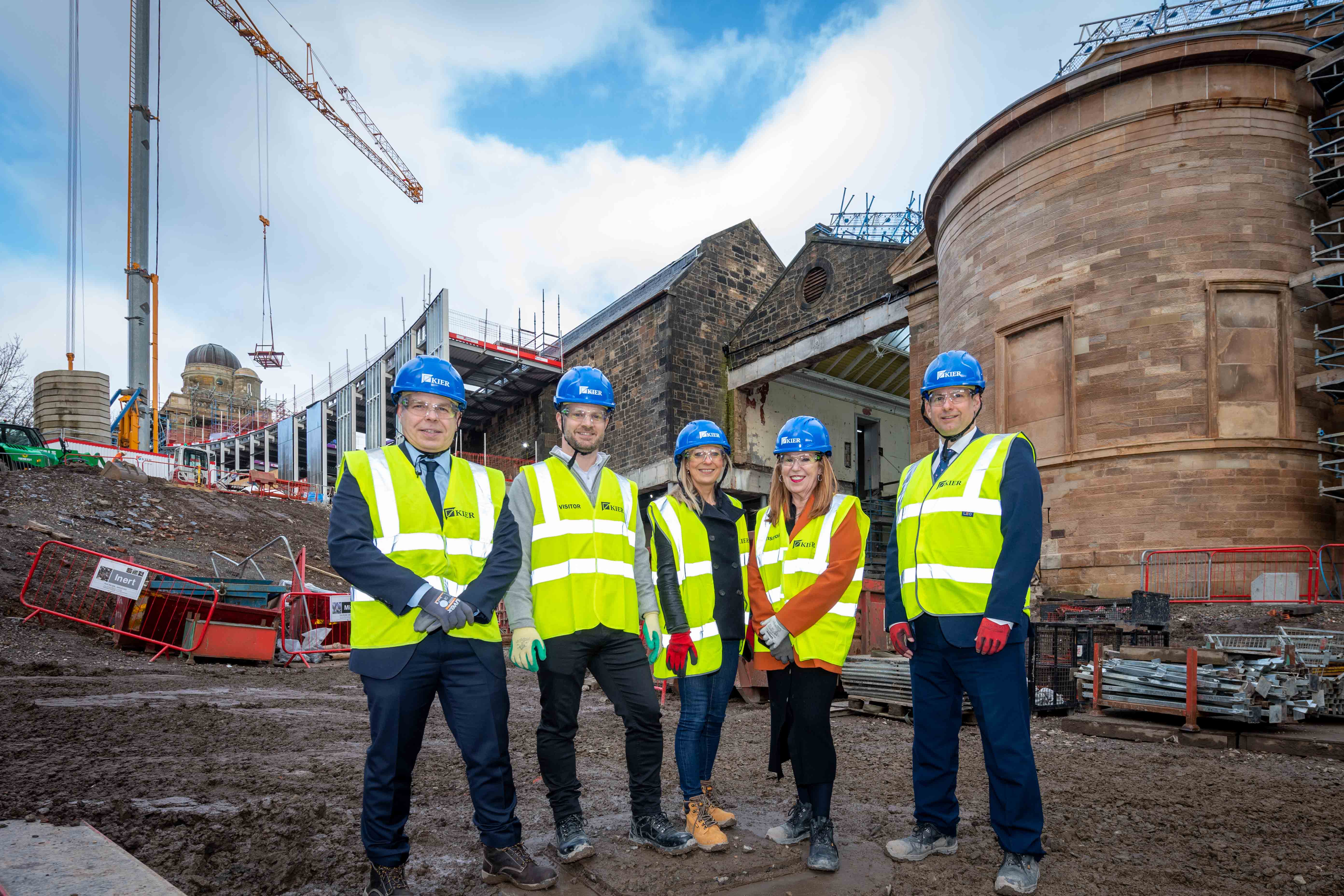 Coats and Renfrewshire Chamber are first corporate partners for Paisley Museum transformation