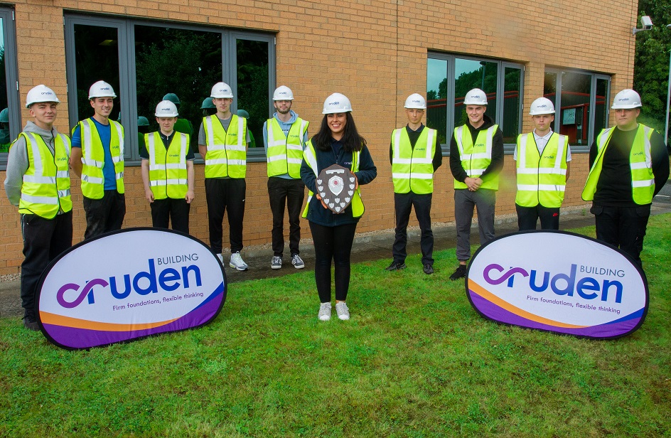 Cruden Group strengthens apprenticeship programme with nine new recruits