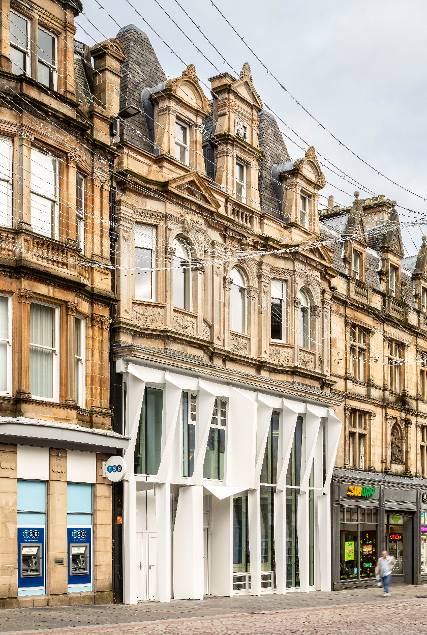 Paisley’s new High Street library opens its doors