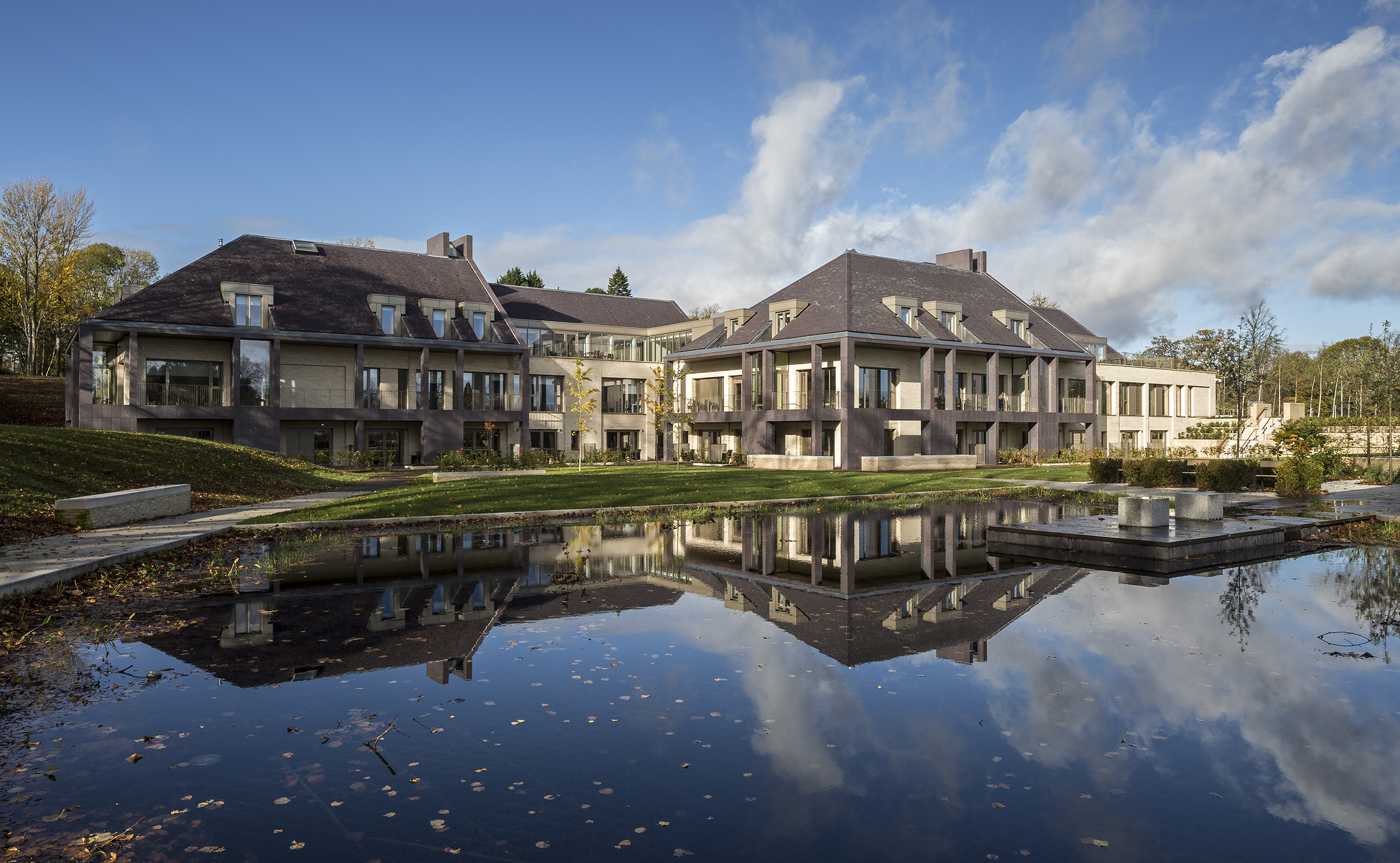 Groundbreaking £21m Glasgow Hospice opens