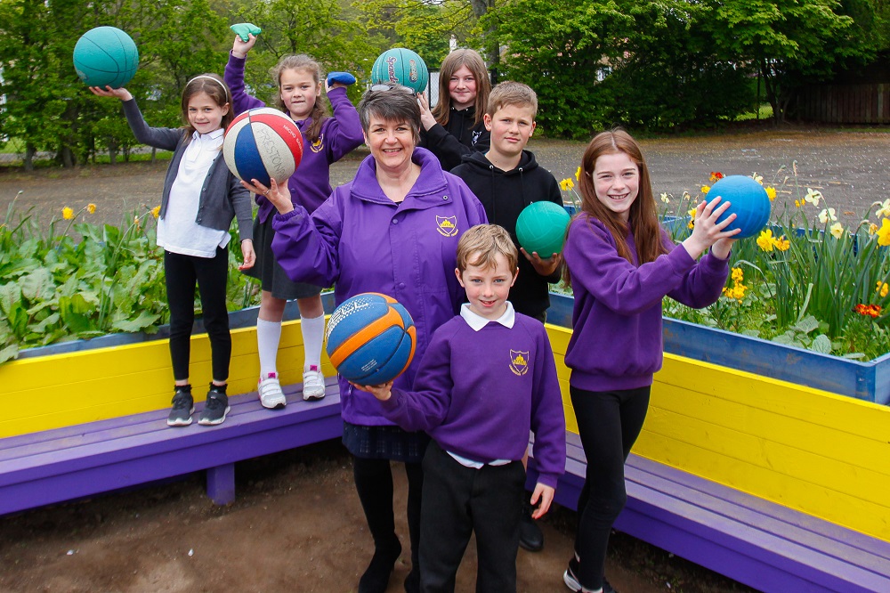 Cruden replaces benches at Longniddry Primary School