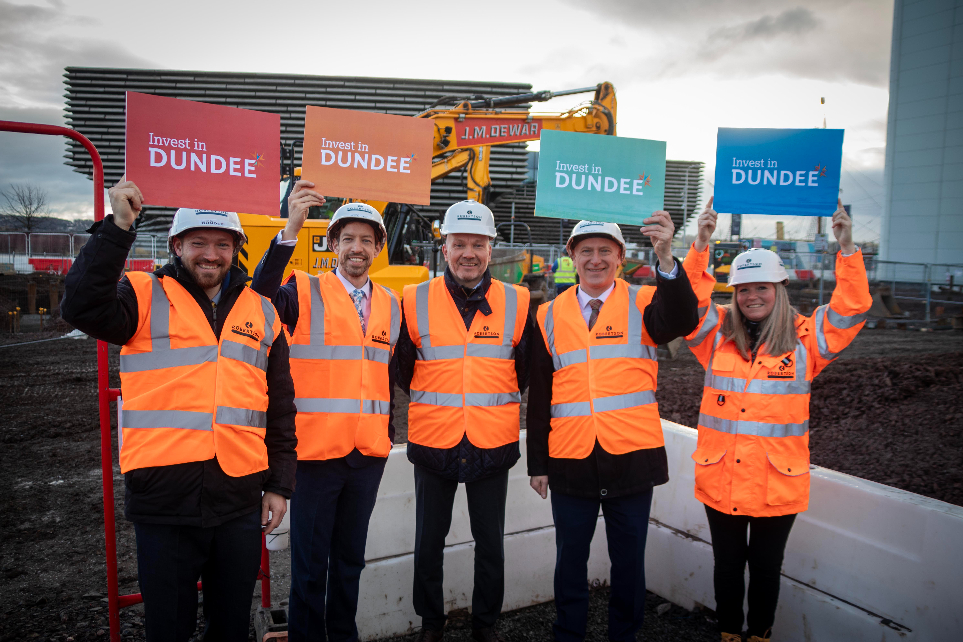 Robertson marks start of work on Dundee Waterfront office development