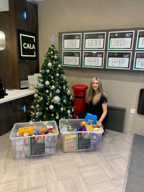 Cala provides festive collection point to help drive Renfrewshire foodbank donations