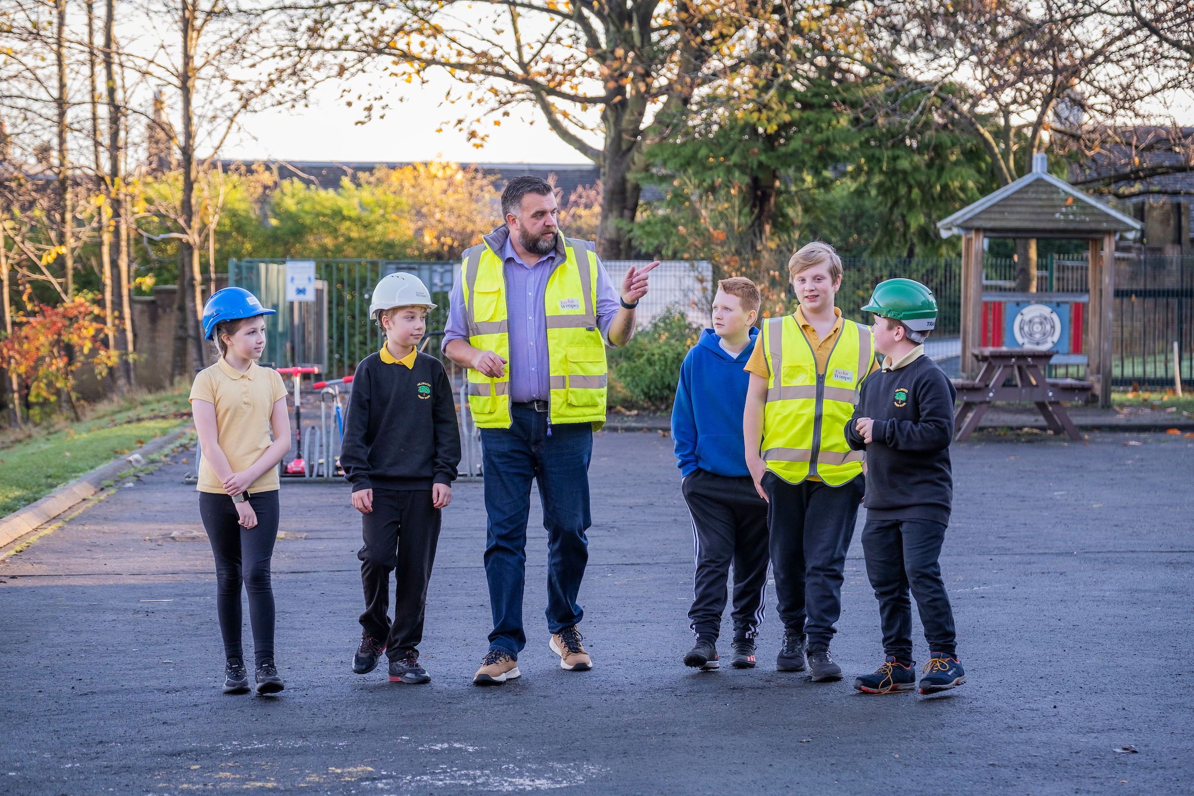 Taylor Wimpey gives safety lessons to pupils in Haddington and Ratho Station