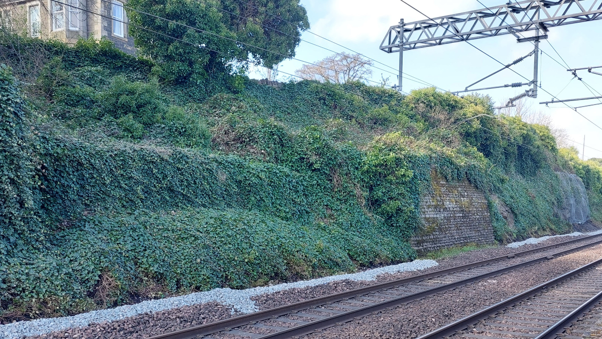 Rockfall prevention works for Edinburgh-Glasgow line to begin