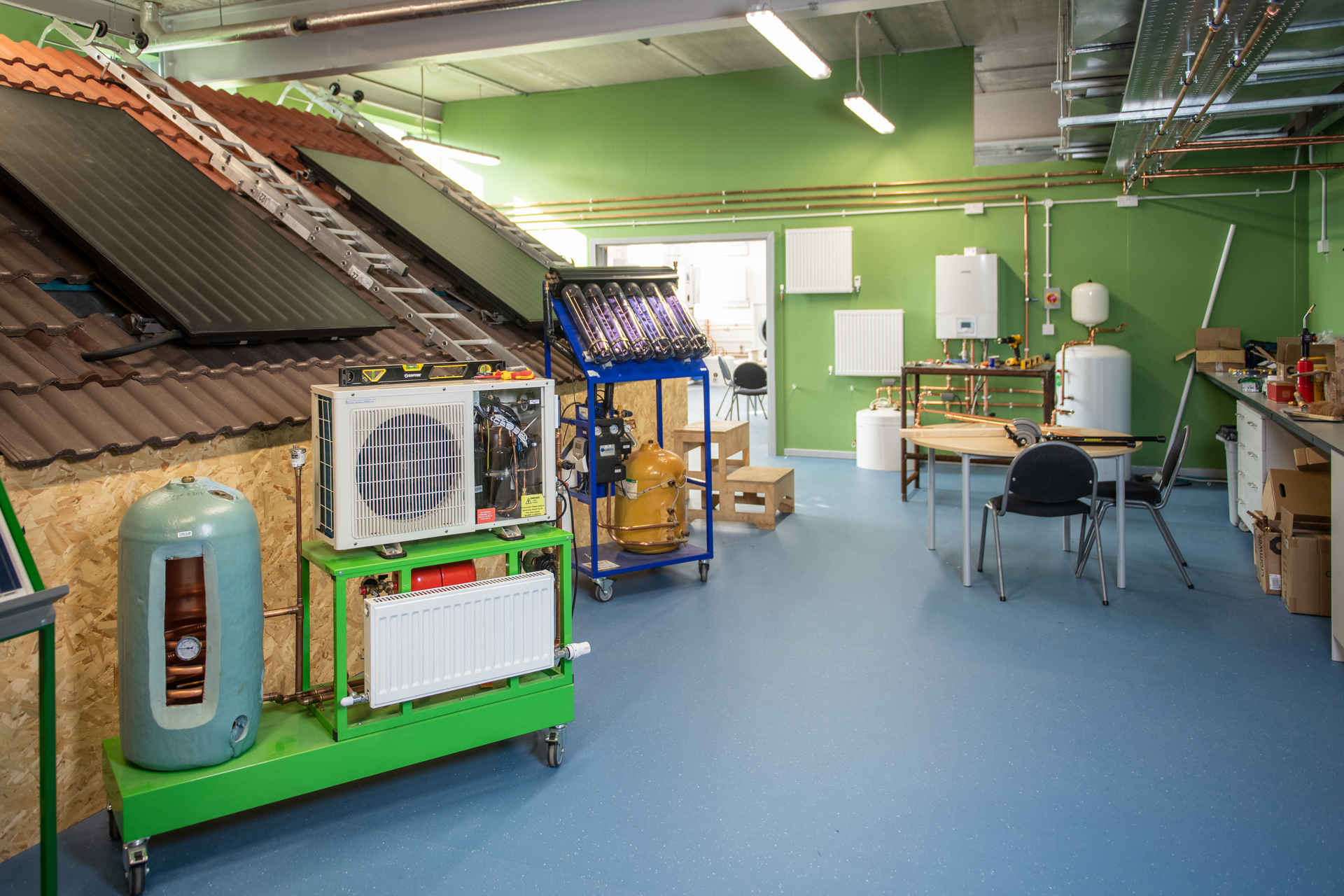 Edinburgh College launches renewables and energy efficiency training centre