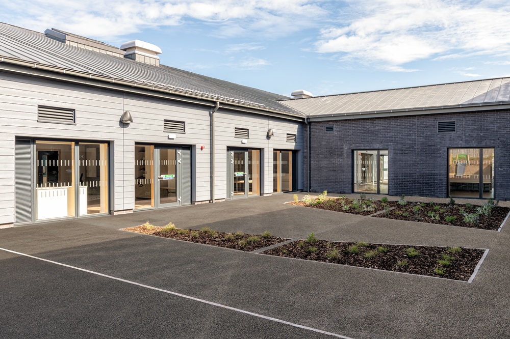 Robertson completes £29m CLT school in Aberdeen
