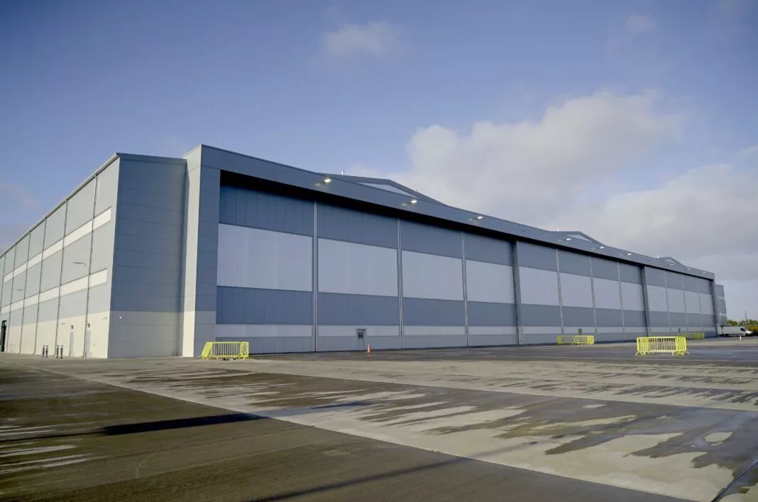Robertson hands over £100m strategic facility project at RAF Lossiemouth