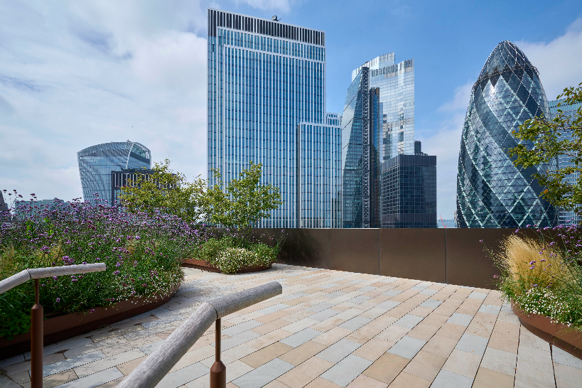 Thomas & Adamson continues UK growth with Royal London HQ completion