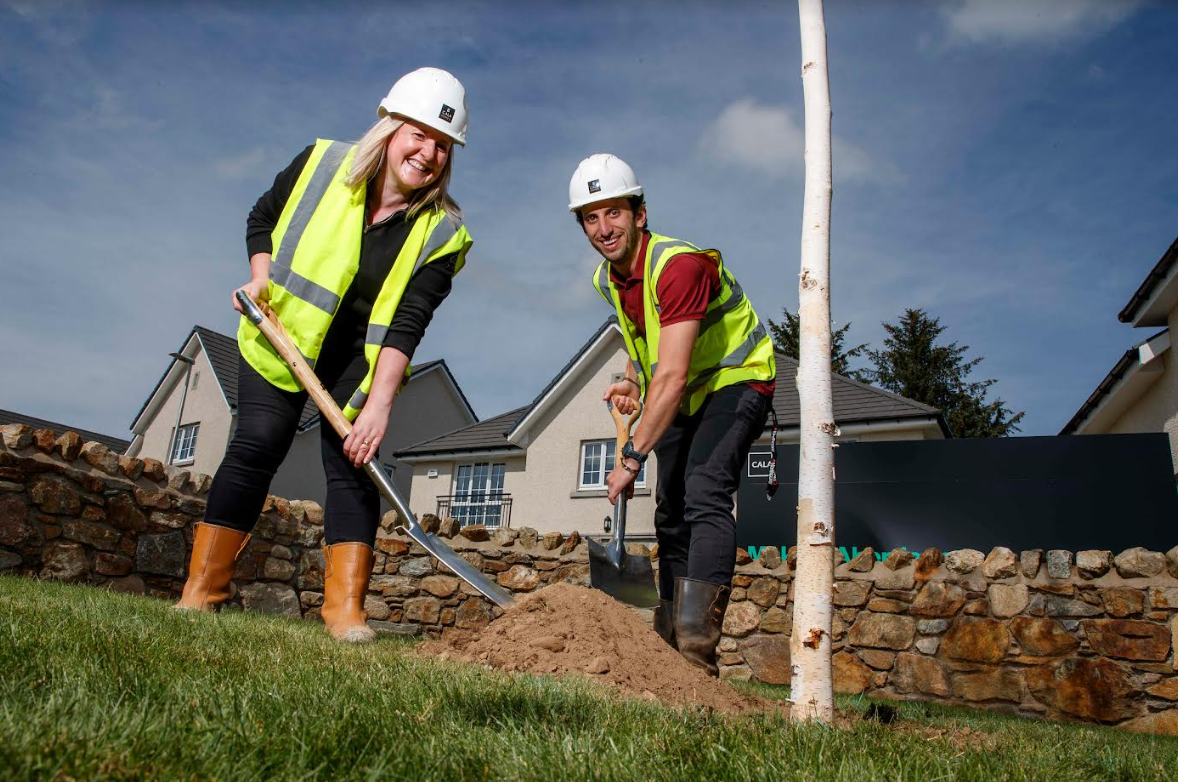 Cala Homes team marks new qualification with tree planting