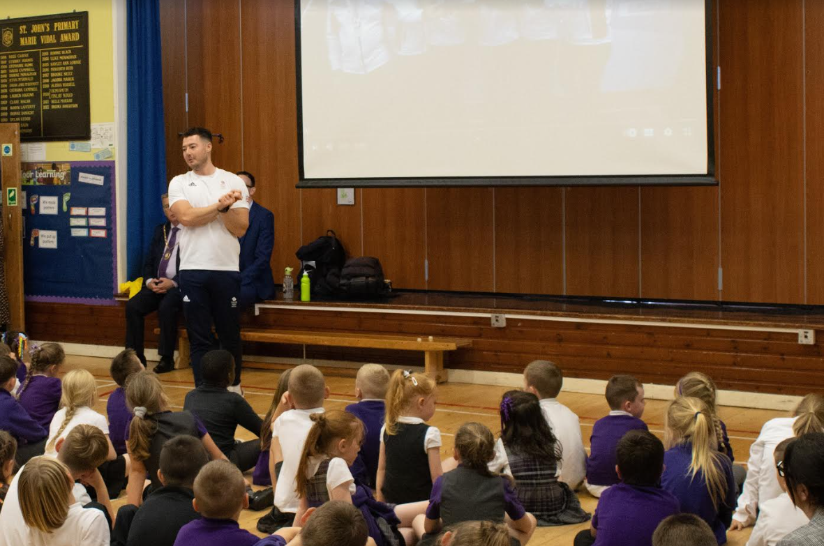 Persimmon brings Curling World Champion to North Ayrshire school