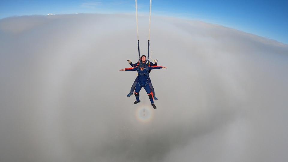 Tilbury Douglas completes skydive in aid of industry mental health