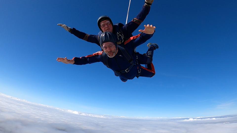 Tilbury Douglas completes skydive in aid of industry mental health