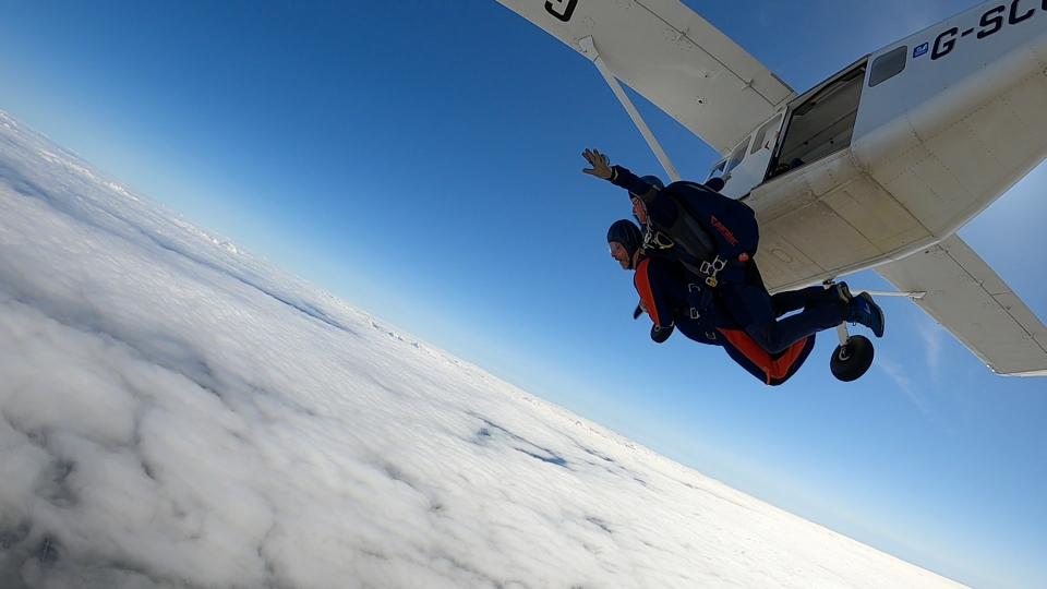 Tilbury Douglas completes skydive in aid of industry mental health