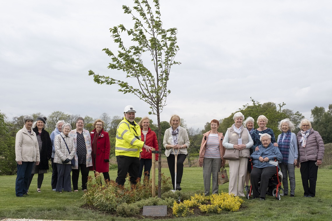 Cala donates to memorial for historic Kirkintilloch figure