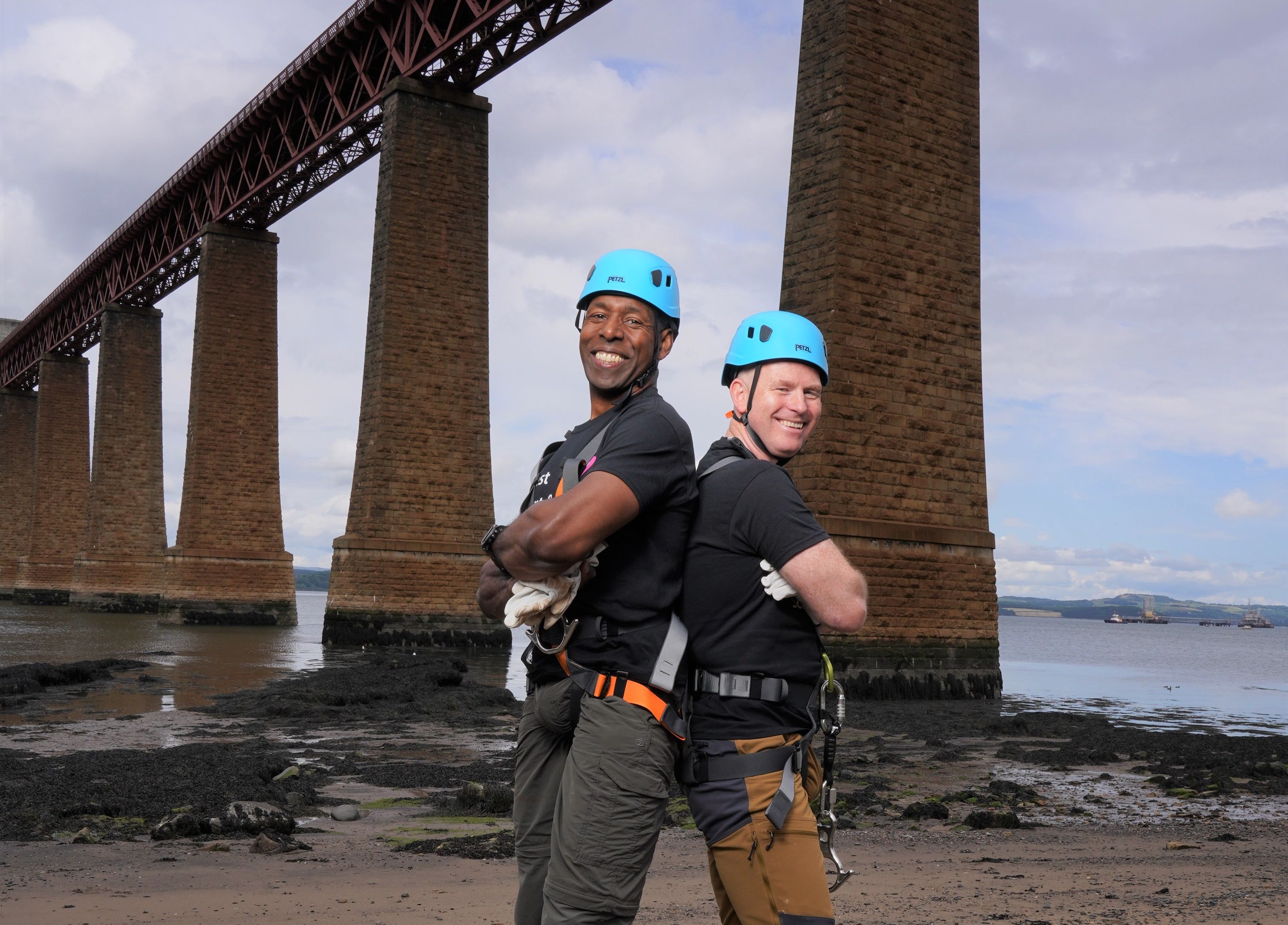 Network Rail and Balfour Beatty bring back Forth Bridge abseil with charity partner