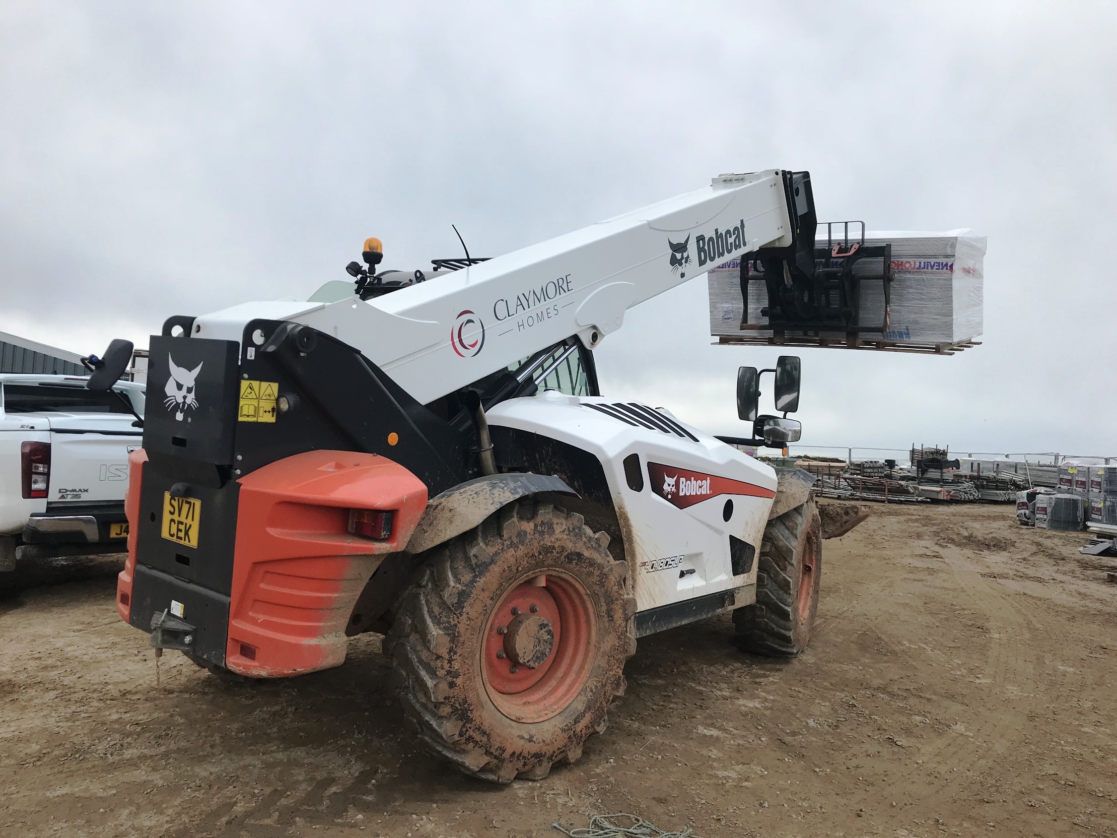 Claymore Homes snaps up Bobcat telehandlers