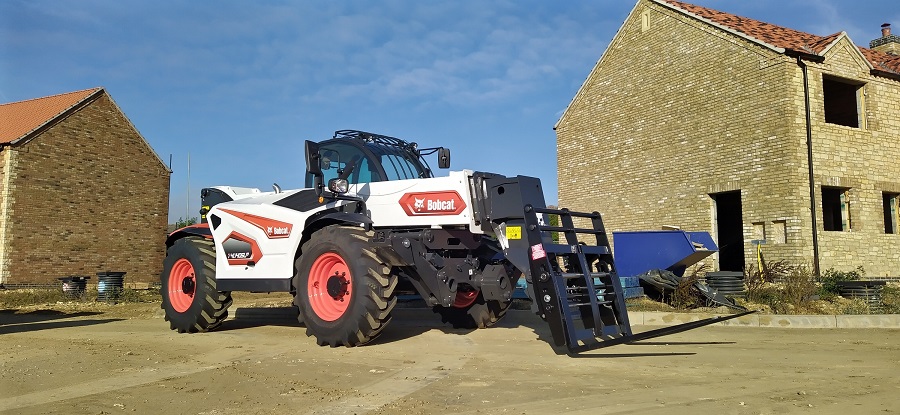 First new Bobcat R-Series telehandlers arrive in UK