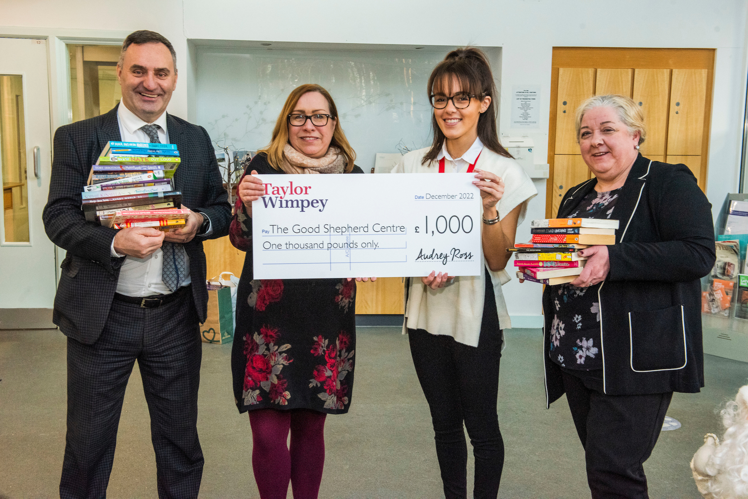 Bishopton youth charity receives festive donation from Taylor Wimpey