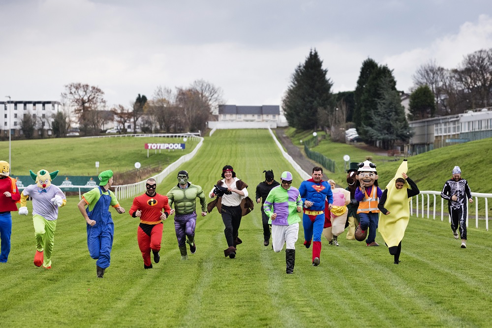 Robertson staff enjoy Hamilton Park Racecourse fun run for Lighthouse Club