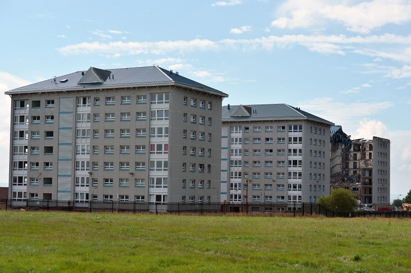 Demolition of Airdrie high-rises begins