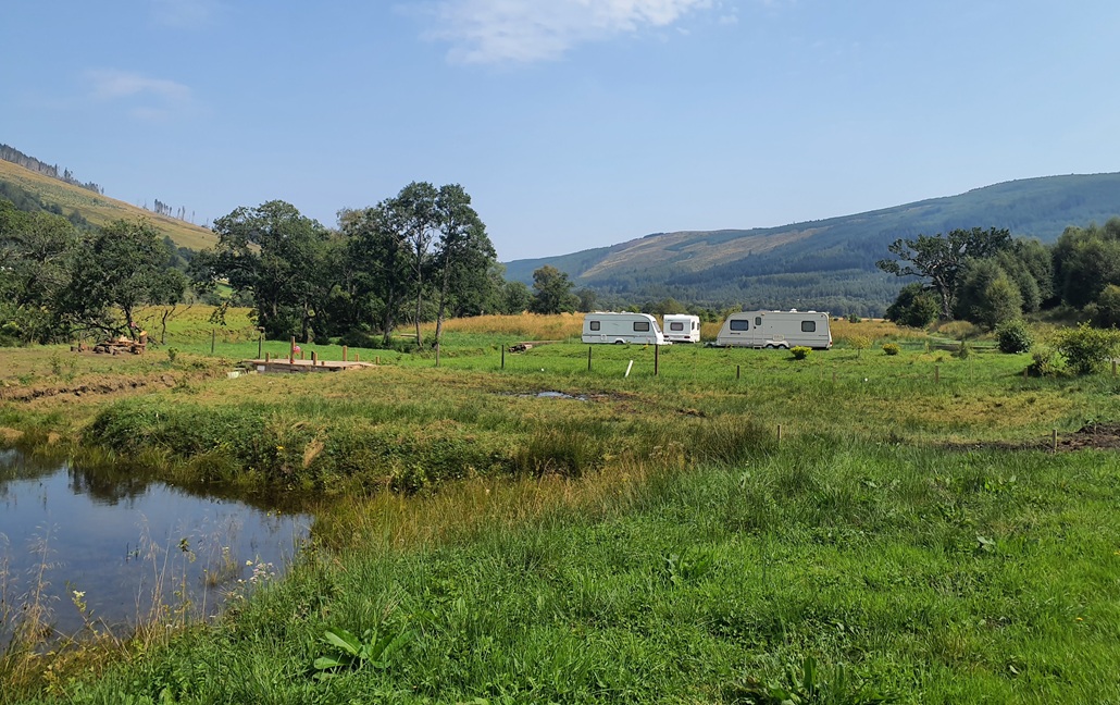 Loch Lomond steps up enforcement action on unauthorised small plot development activity