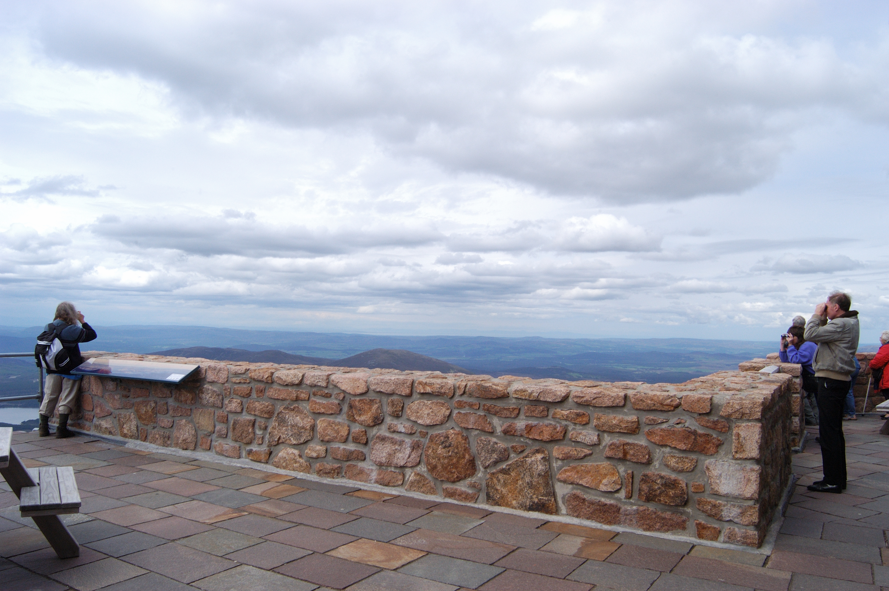 Cairngorm Mountain Resort expands viewing terrace