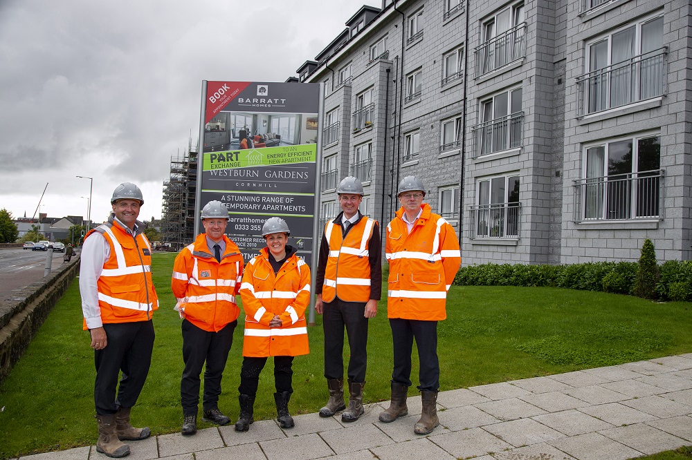 Barratt welcomes local MP to Aberdeen development