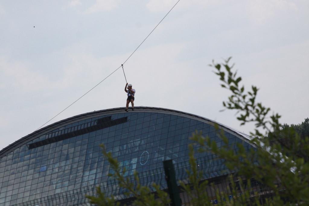 In Pictures: Spifox raises more than £70k with Zip Slide Across The Clyde