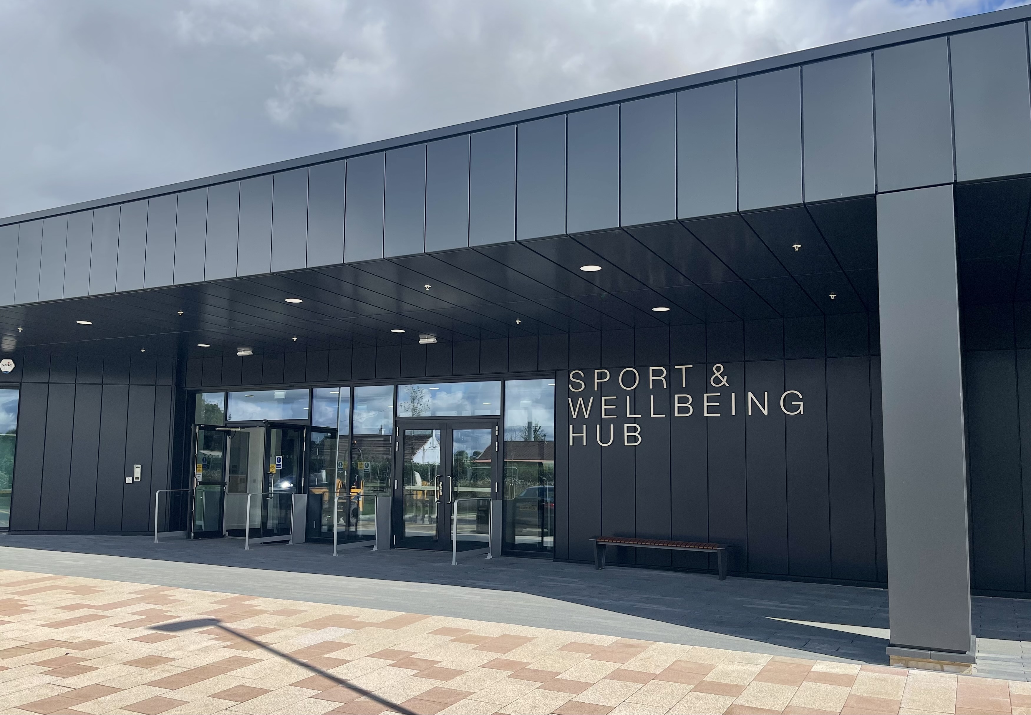 Keys handed over at £16m Winchburgh Sport & Wellbeing Hub