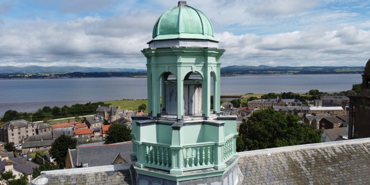 Bo’ness Town Hall cupola restored