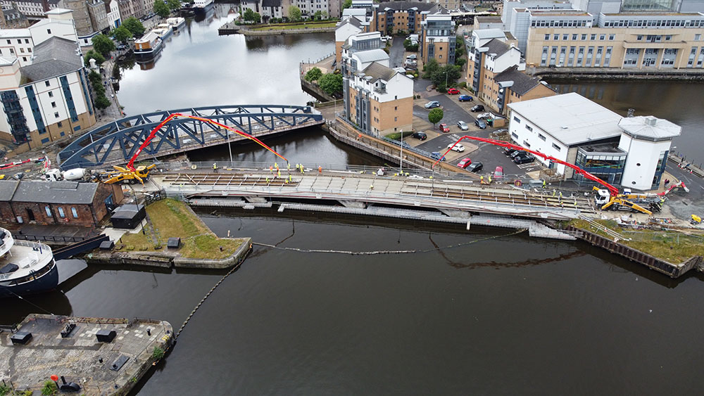 Milestone for Edinburgh trams extension with largest concrete pour to date