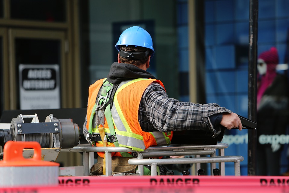 Construction sector facing ‘ominous future’ amid sharp fall in confidence