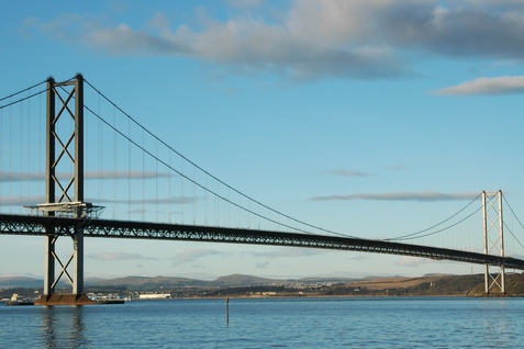 Forth Road Bridge to close for gantry removal