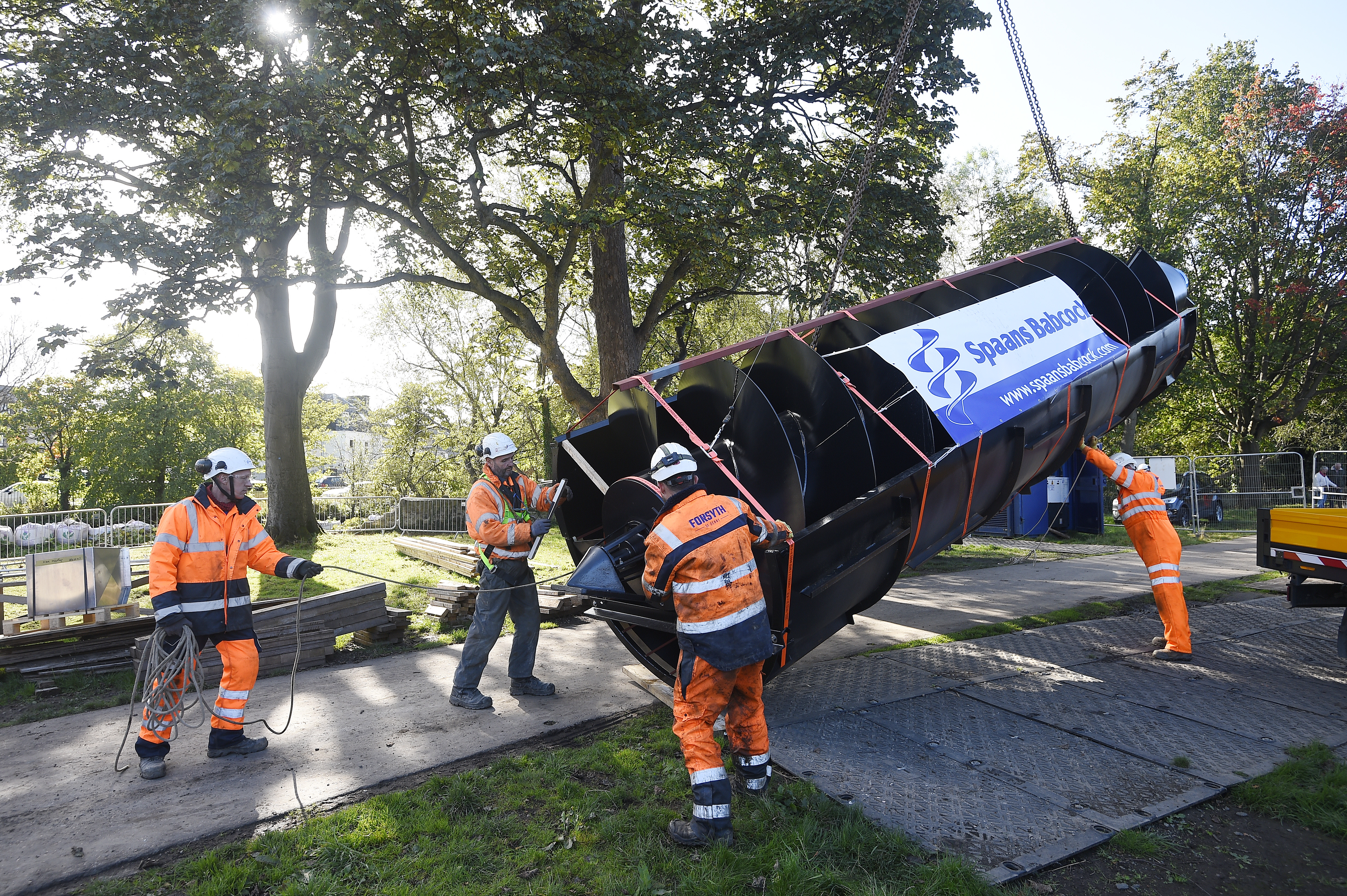 In Pictures: Archimedes screw hoisted into place at Saughton Park micro-hydro scheme