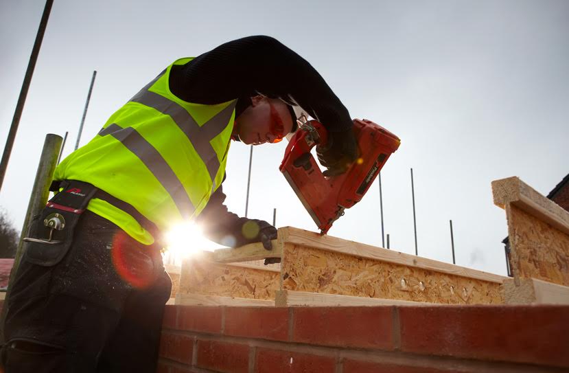 Concerns raised as Scottish construction industry sheds 5,000 jobs and £1.5bn in output